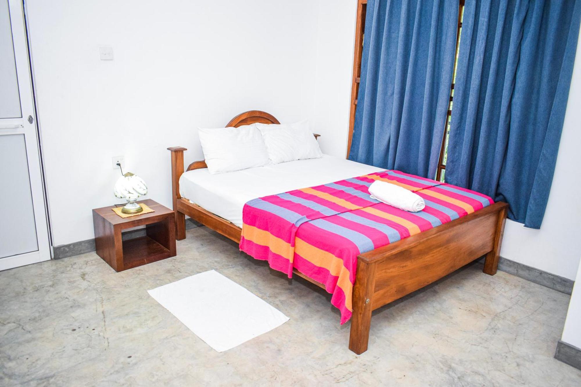The Emerald Guest House & Villa Unawatuna Exterior photo